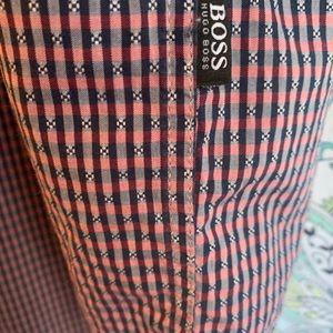 Men’s Hugo Boss dress shirt